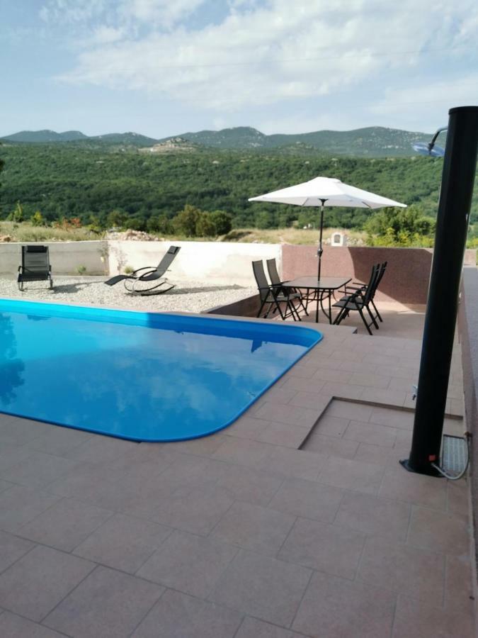 Vila Zdenka Novi Vinodolski Buitenkant foto